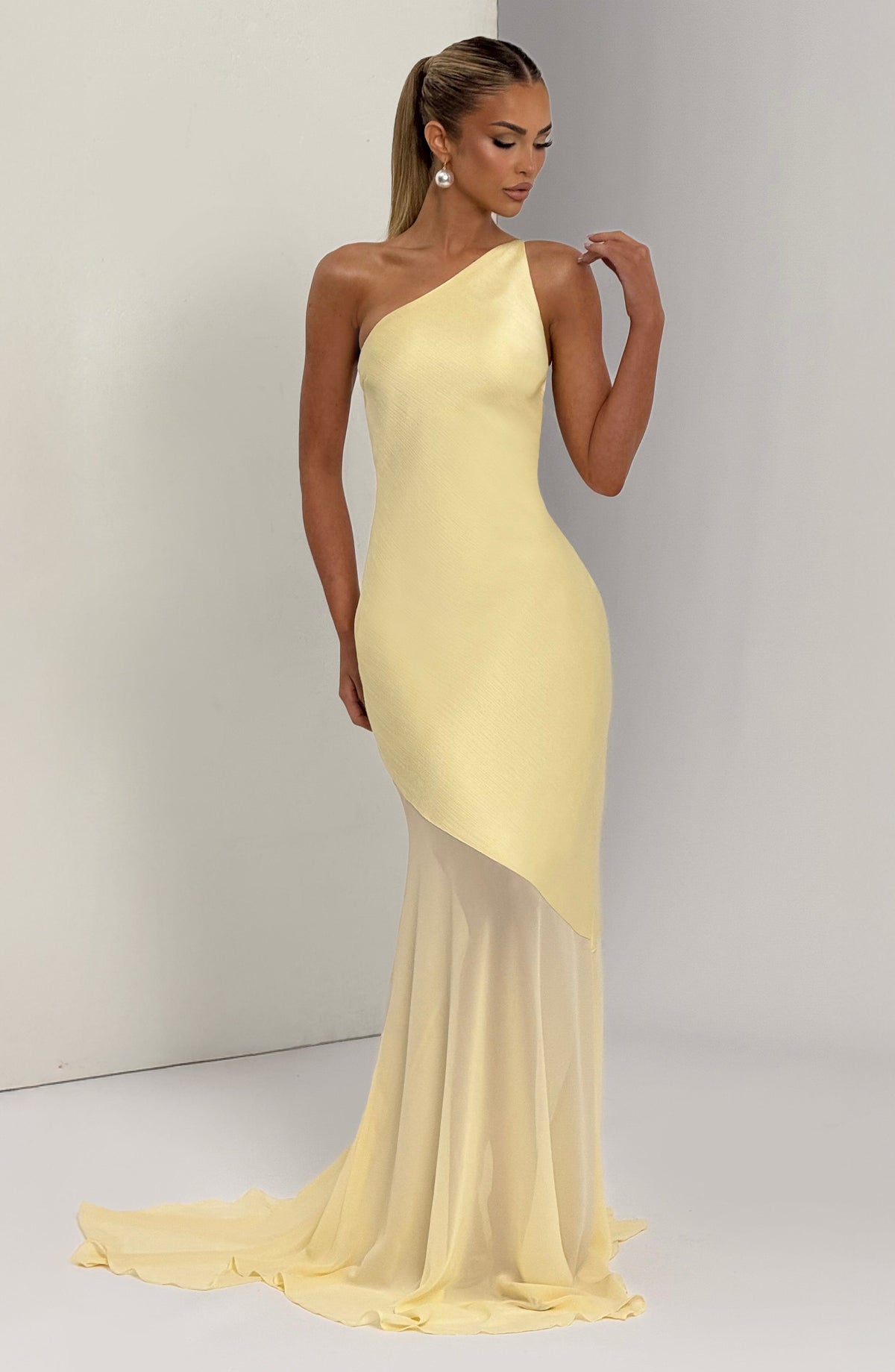 Fable Gown - Lemon